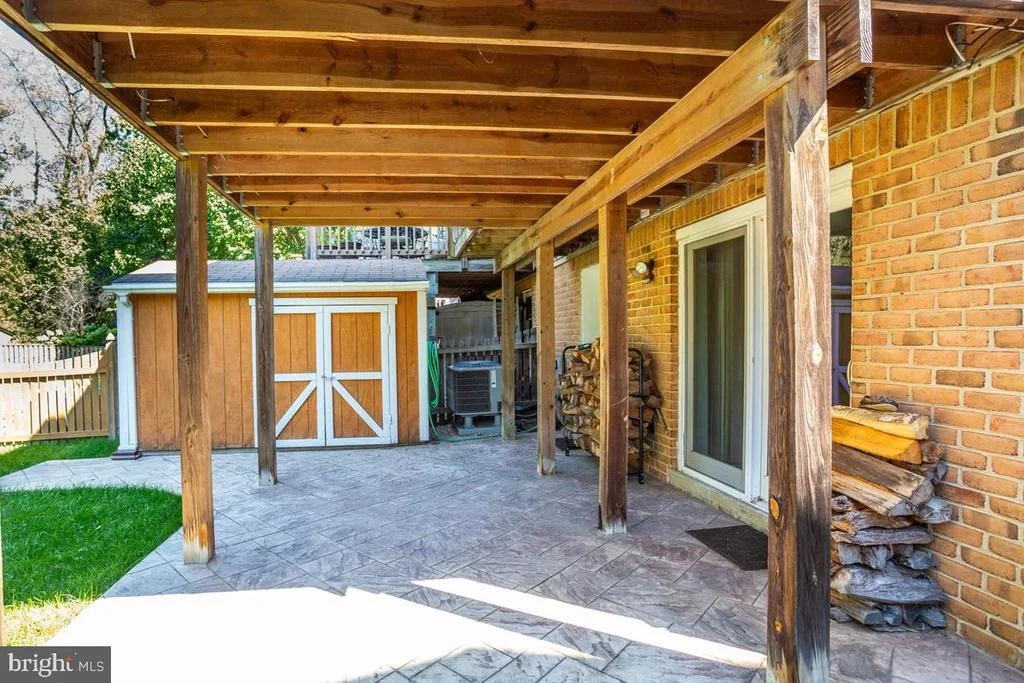 Photo of 213 GEORGETOWN