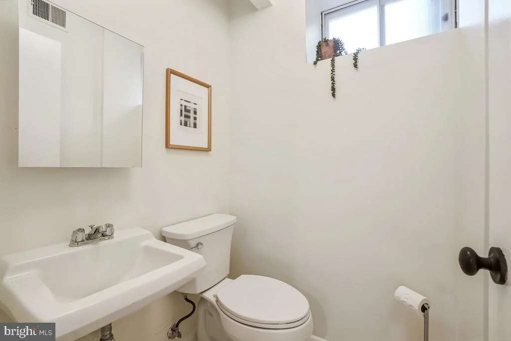 Photo of 307 INDIAN SPRING DRIVE