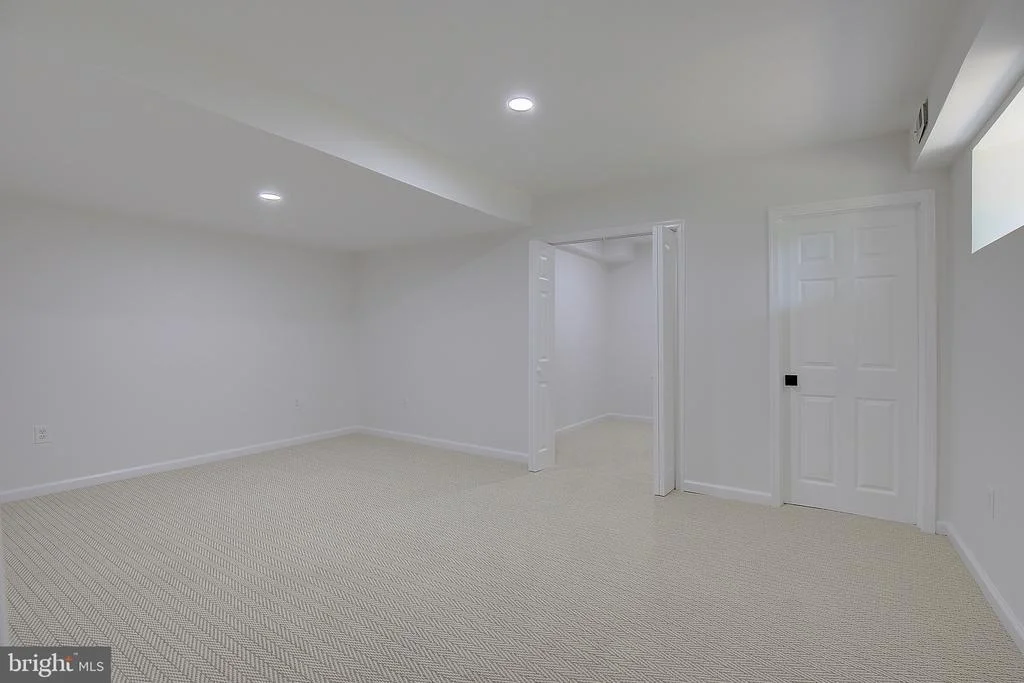 Photo of 1825 JOHNSON ROAD