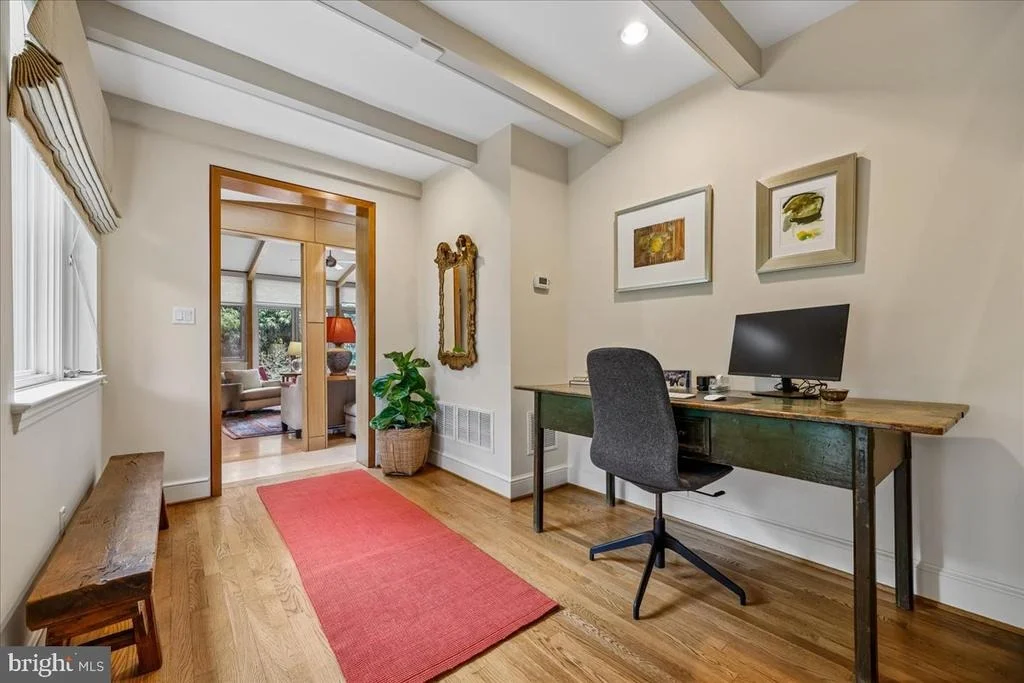 Photo of 1212 WOODSIDE PARKWAY