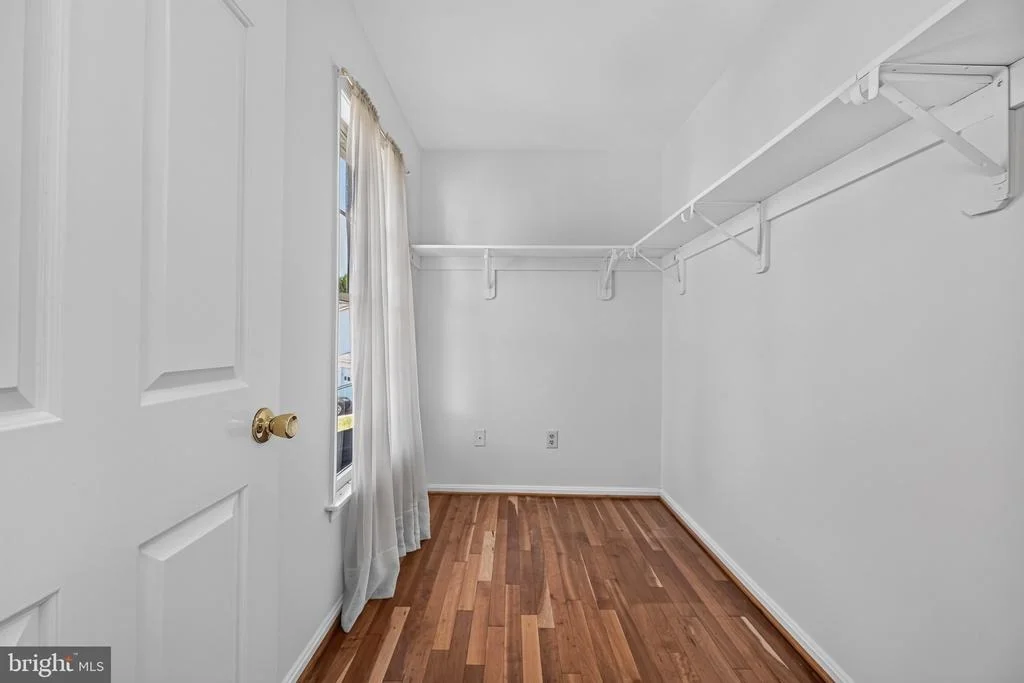 Photo of 8683 FELSVIEW DRIVE