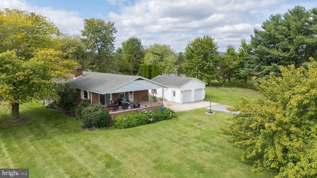 Photo of 2242 JEFFERSON PIKE