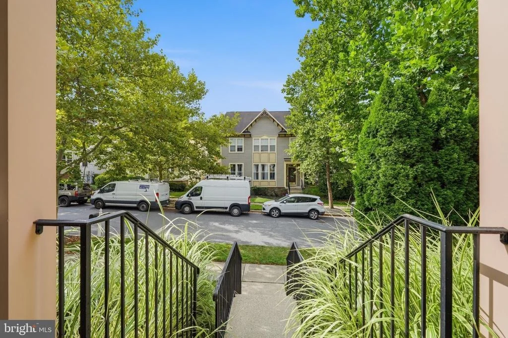 Photo of 3832 BRAVEHEART DRIVE