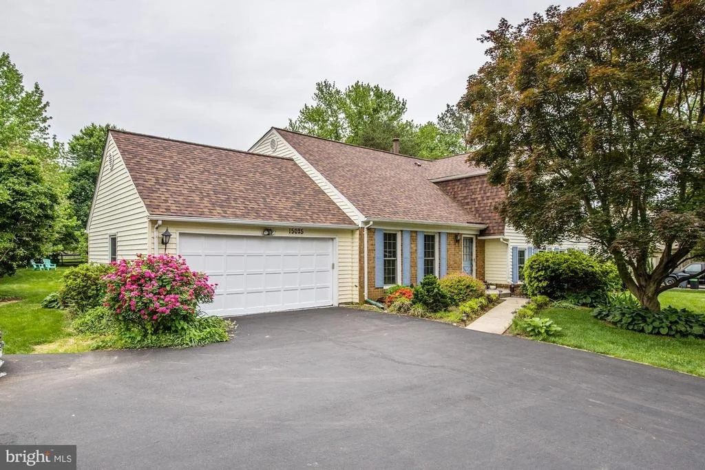 Photo of 15025 WELLWOOD ROAD