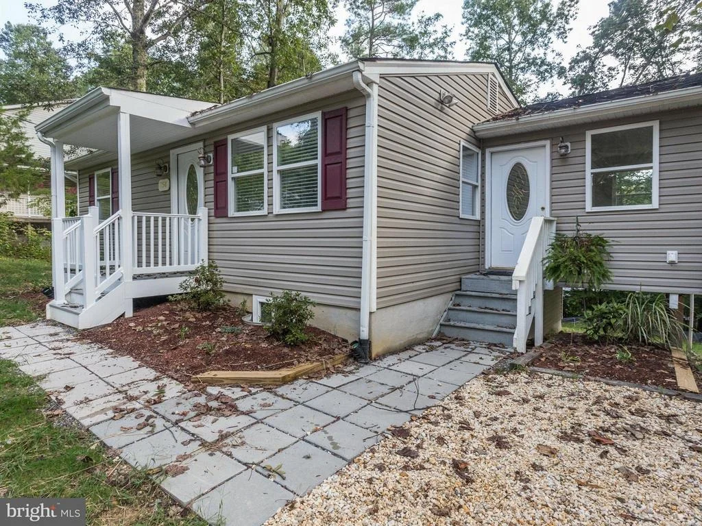 Photo of 754 OX BOW LANE