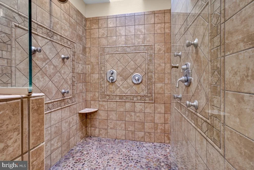 Photo of 13505 MONTVALE DRIVE