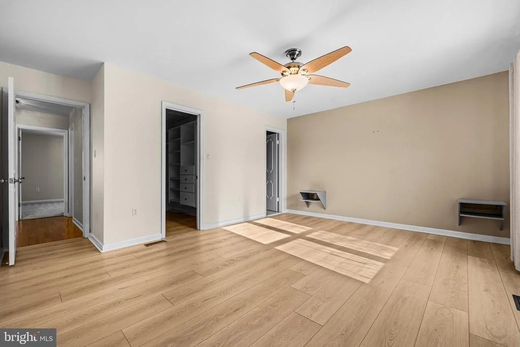Photo of 6102 GALLERY STREET