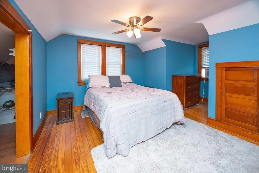 Photo of 515 LOCUST AVENUE