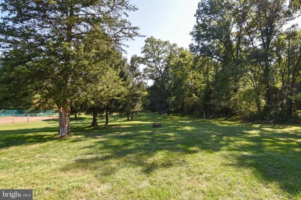 Photo of 3905 ALDIE ROAD