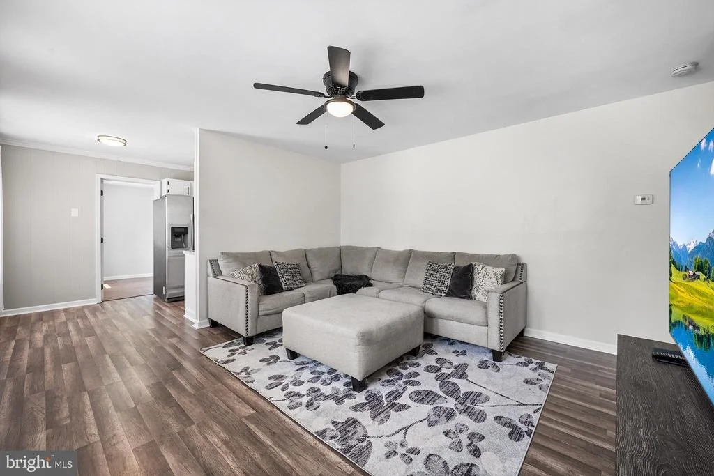 Photo of 800 MOUNT ROAD
