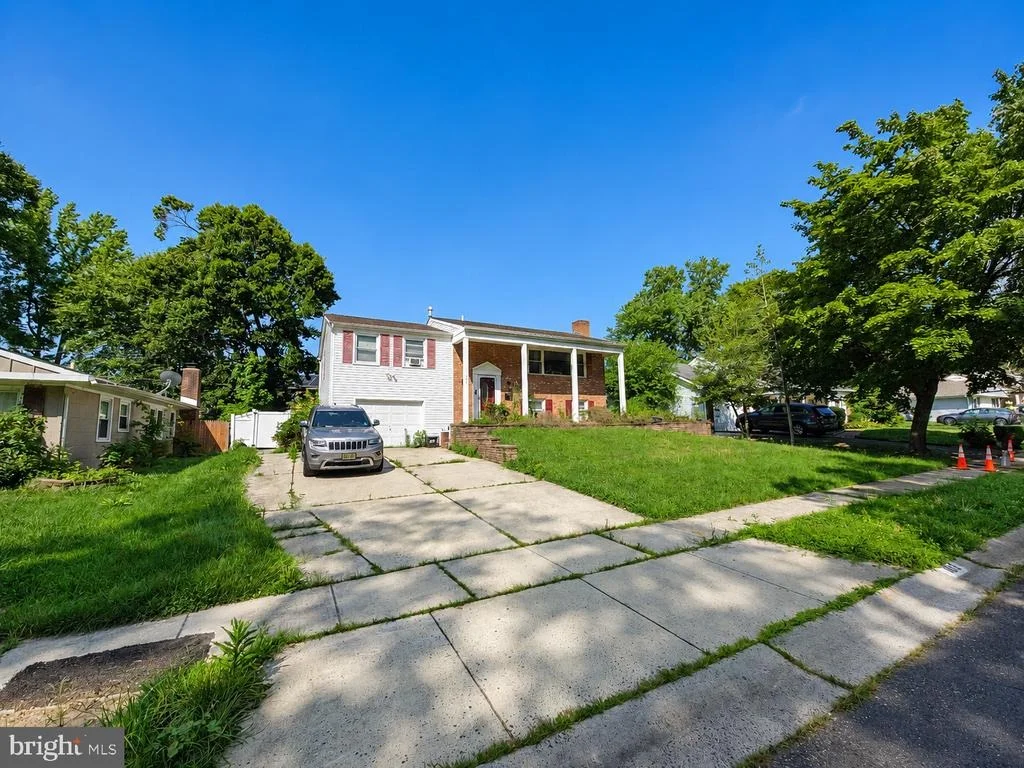 Photo of 103 NIAGARA LANE