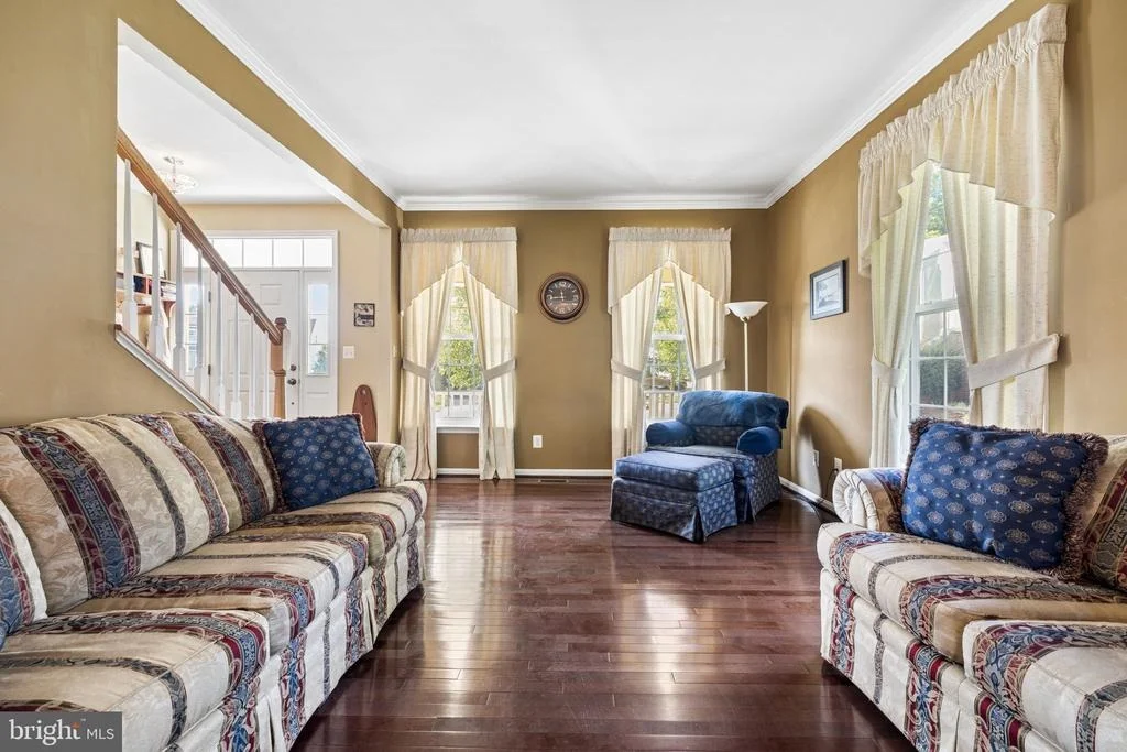 Photo of 17609 OVERLOOK ROAD
