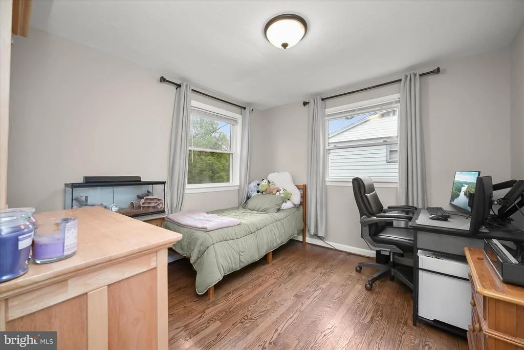Photo of 7403 LOCUST DRIVE