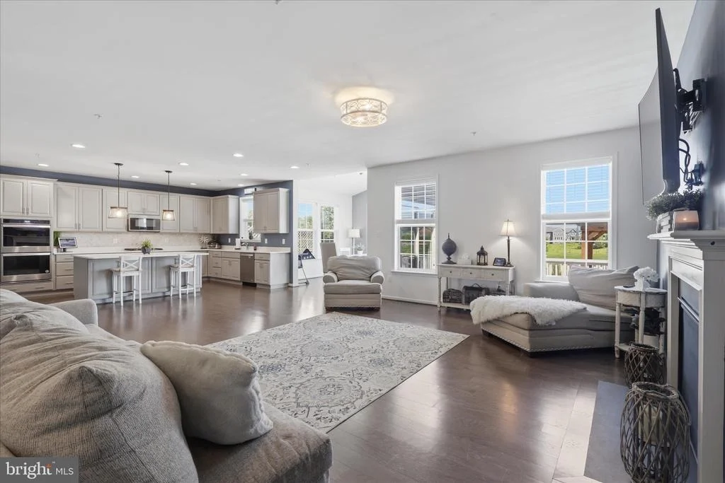 Photo of 9354 DRUMMAN DRIVE