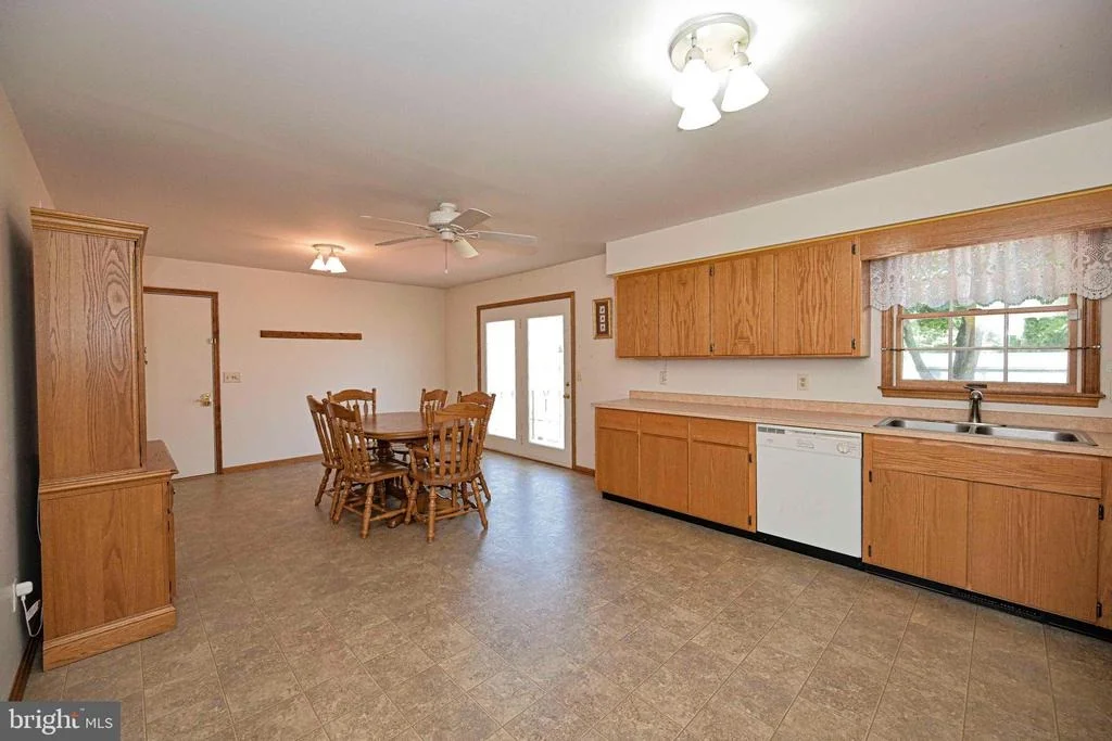 Photo of 508 LAKE DRIVE