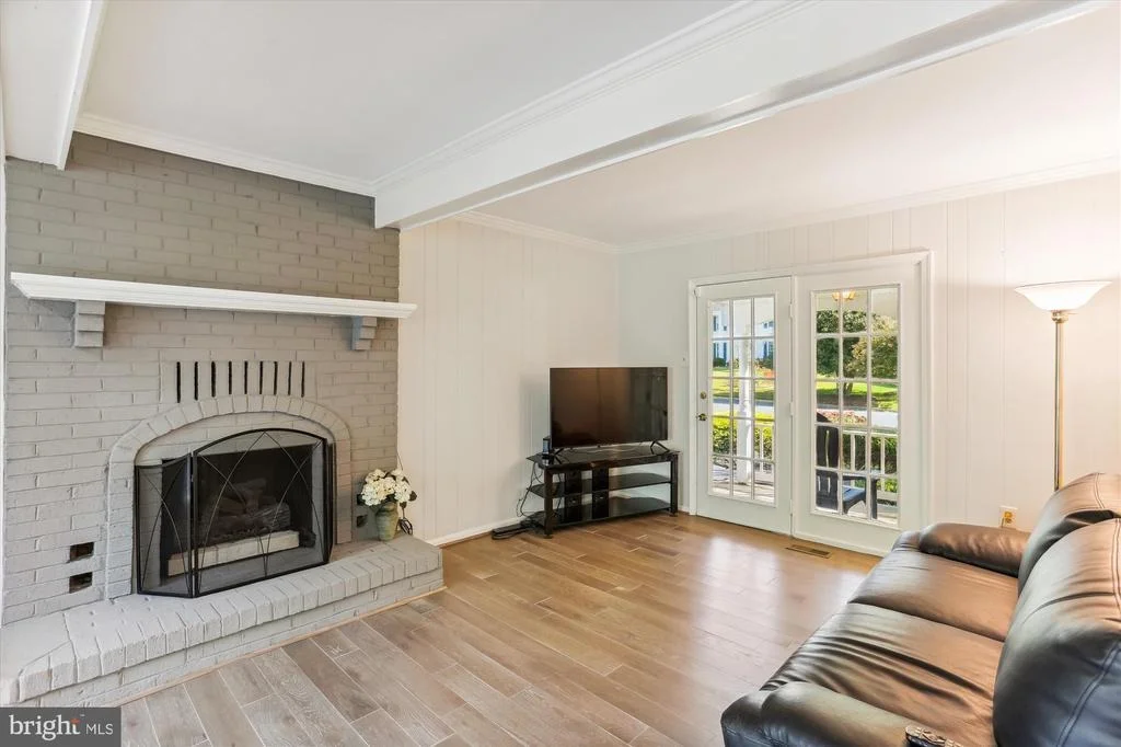 Photo of 927 POINTER RIDGE DRIVE
