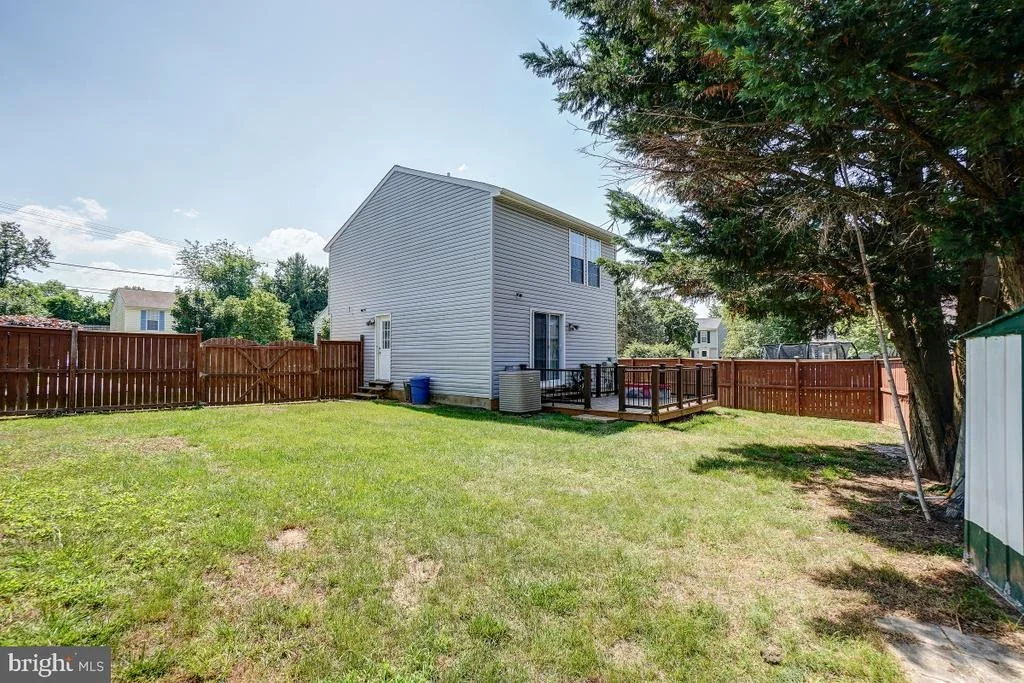 Photo of 8 TARFSIDE COURT