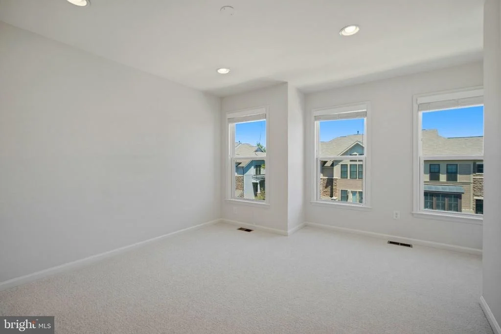 Photo of 23489 EPPERSON SQUARE