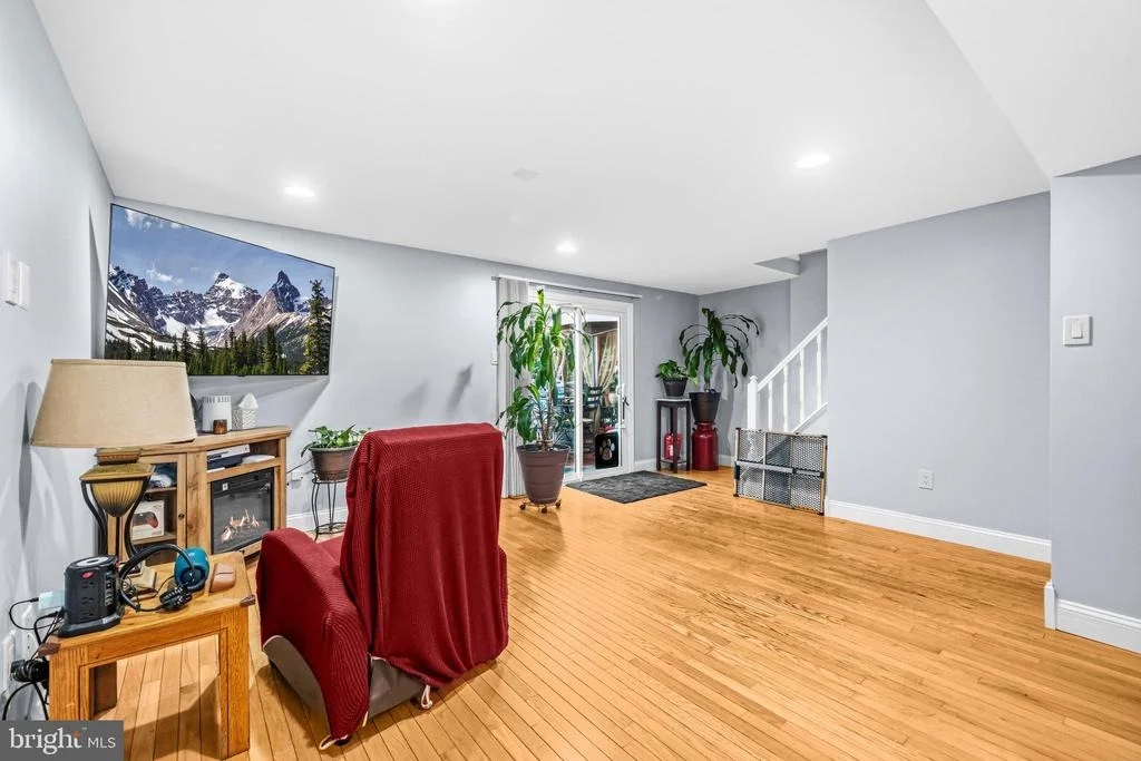 Photo of 7528 BRENISH DRIVE