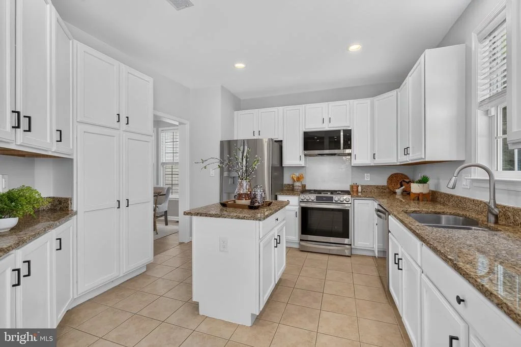 Photo of 6482 WARWICK CIRCLE