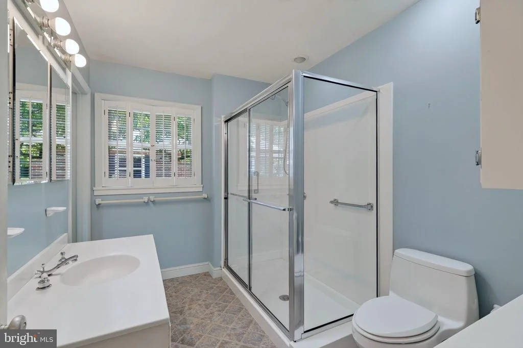 Photo of 805 ORCHARD WAY