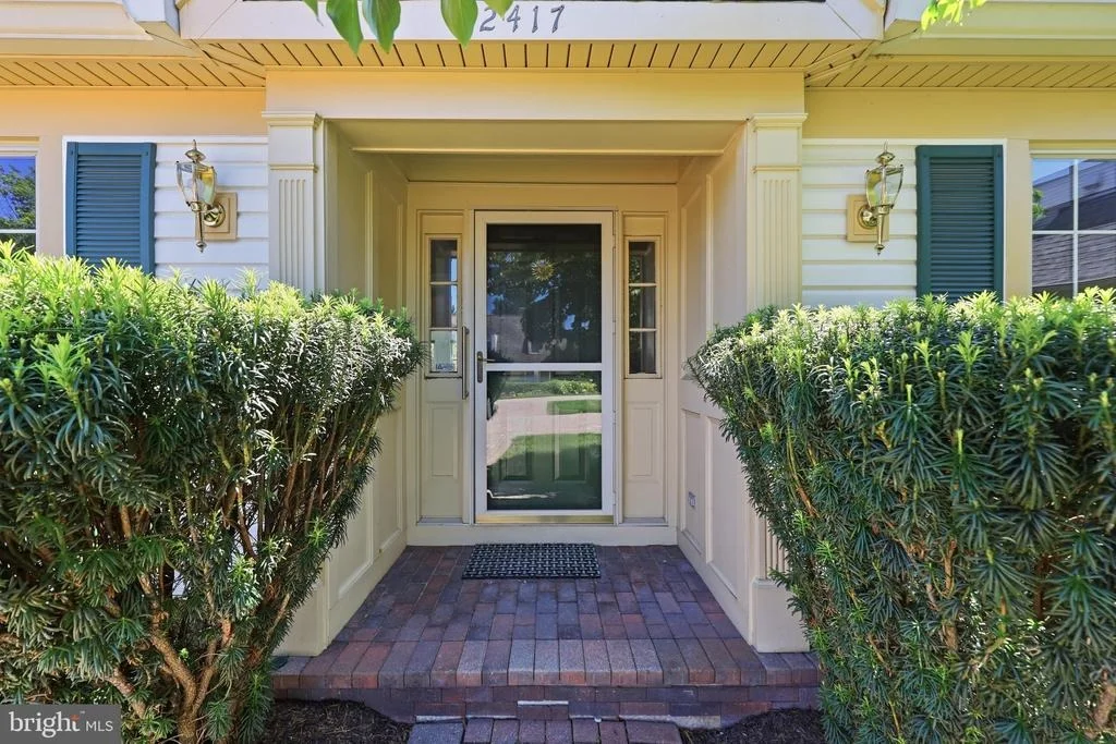 Photo of 2417 BEAR DEN ROAD