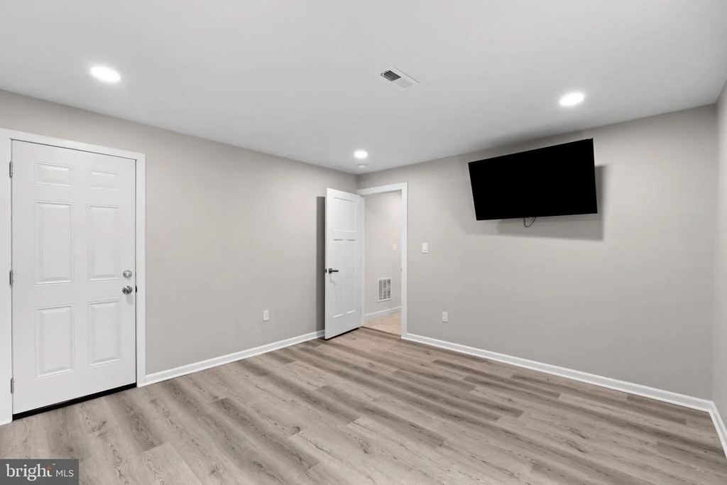 Photo of 6468 BOB WHITE DRIVE