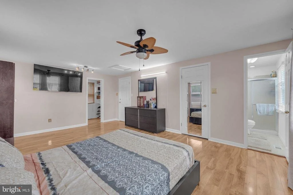 Photo of 13 NORTHAMPTON DRIVE