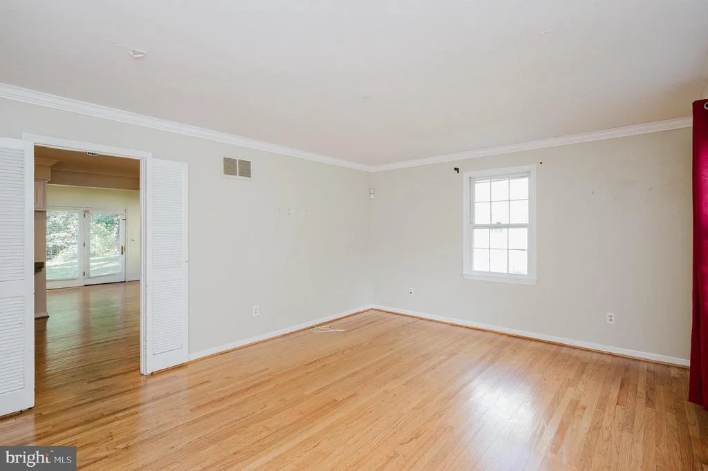 Photo of 318 BEACH DRIVE