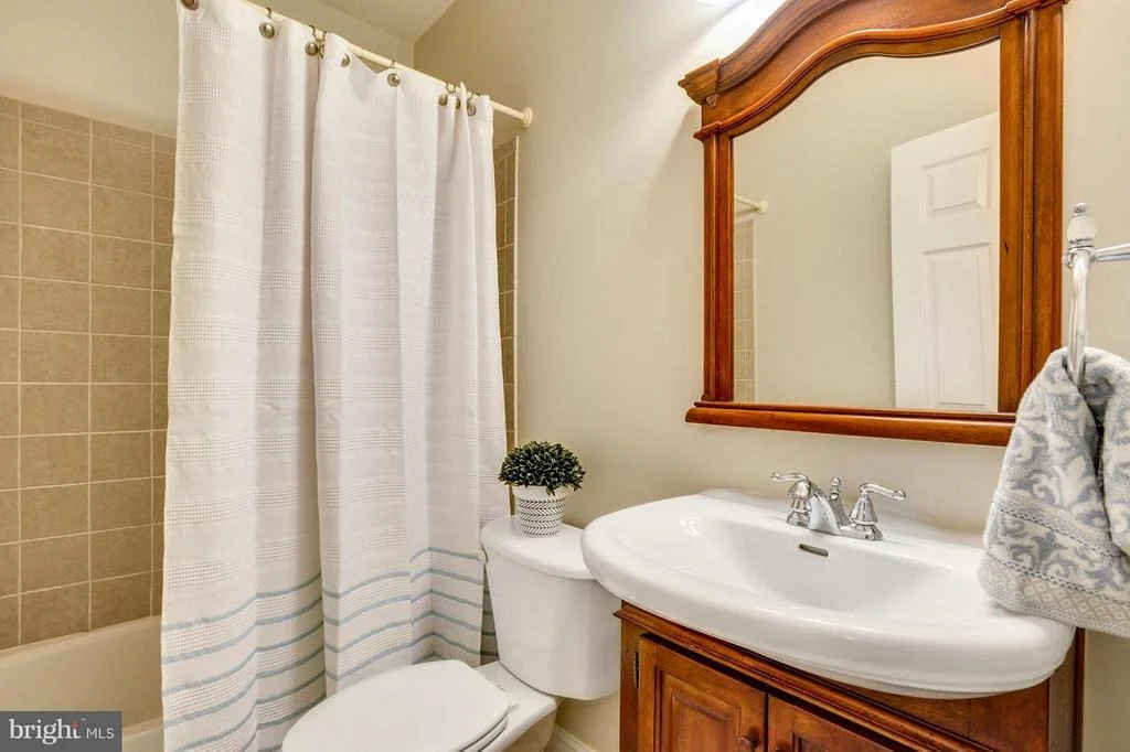 Photo of 42725 RIDGEWAY DRIVE