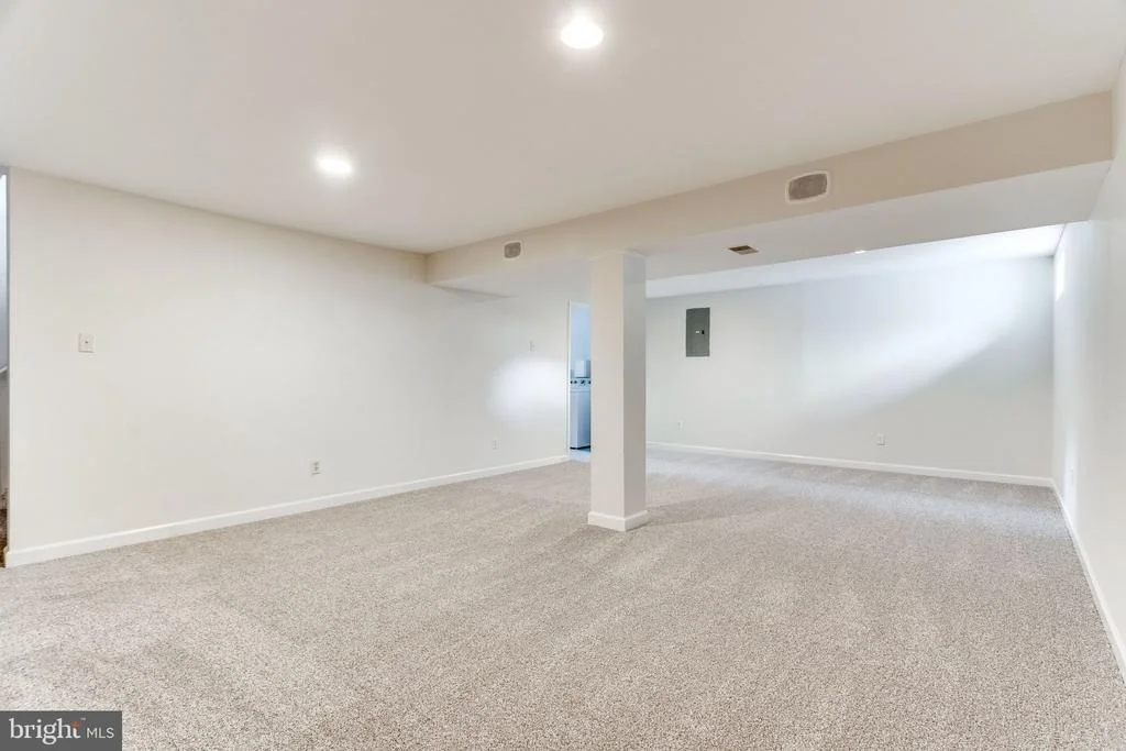 Photo of 7104 STERLING GROVE DRIVE