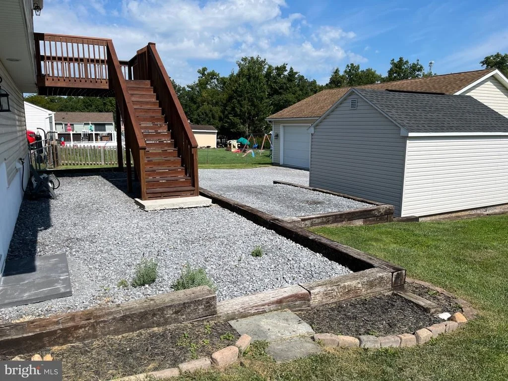 Photo of 15932 HIBISCUS DRIVE