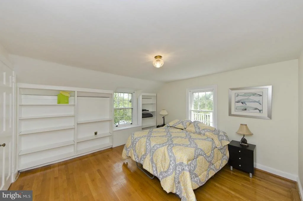 Photo of 6016 FORT HUNT ROAD