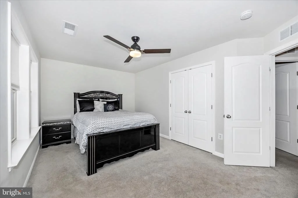Photo of 1701 EVANSBERRY DR