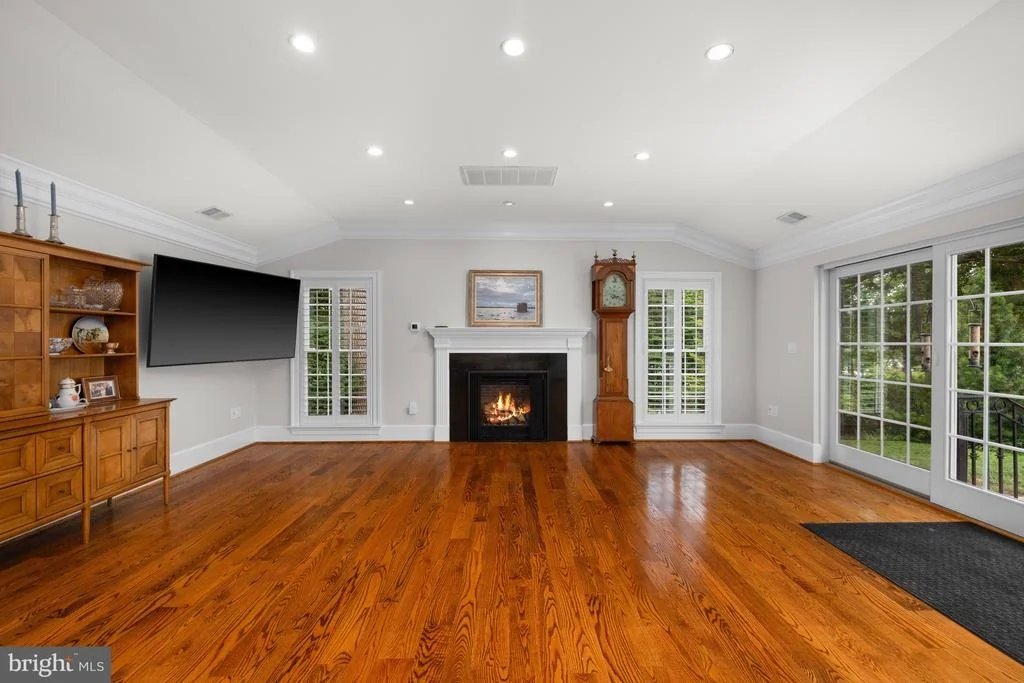 Photo of 8015 GLENDALE ROAD