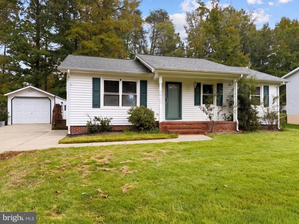 Photo of 310 DURHAM DRIVE