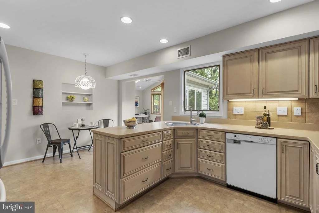 Photo of 11709 MILBERN DRIVE