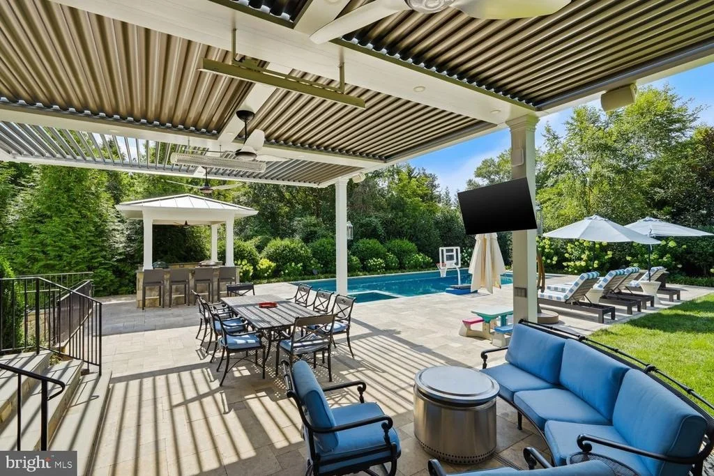 Photo of 6909 ARBOR LANE