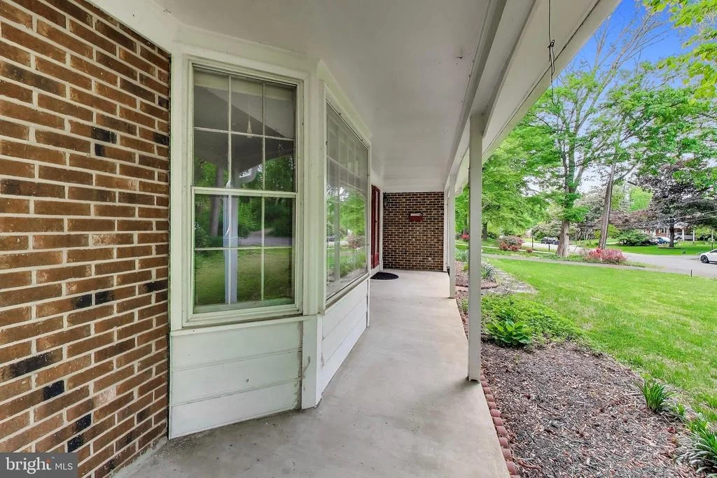 Photo of 6820 COLBURN DRIVE