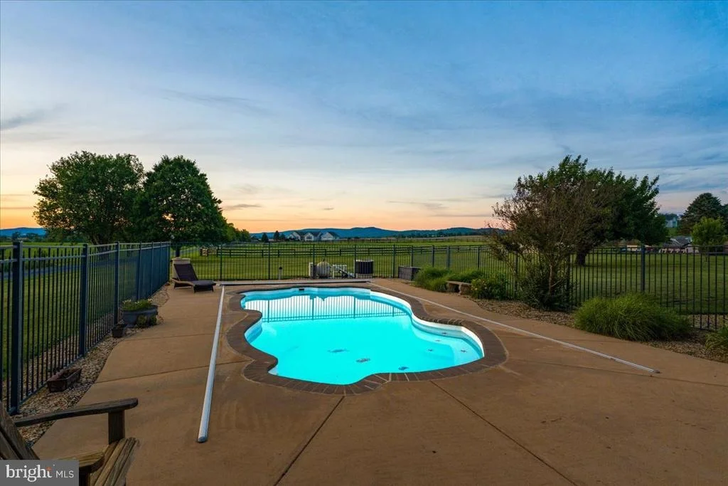 Photo of 3938 CHERRY LANE