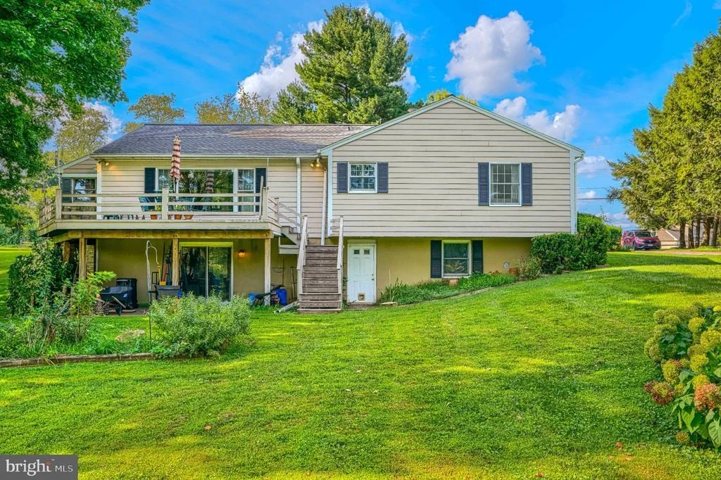 Photo of 16331 MARKOE