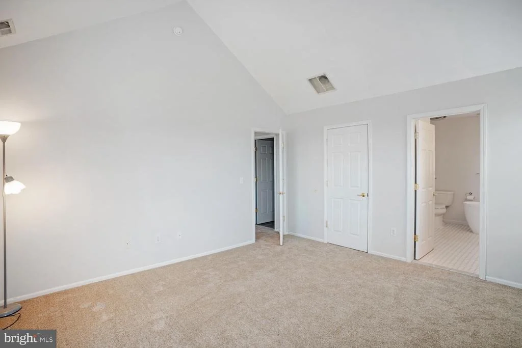 Photo of 20 OCEAN BOULEVARD