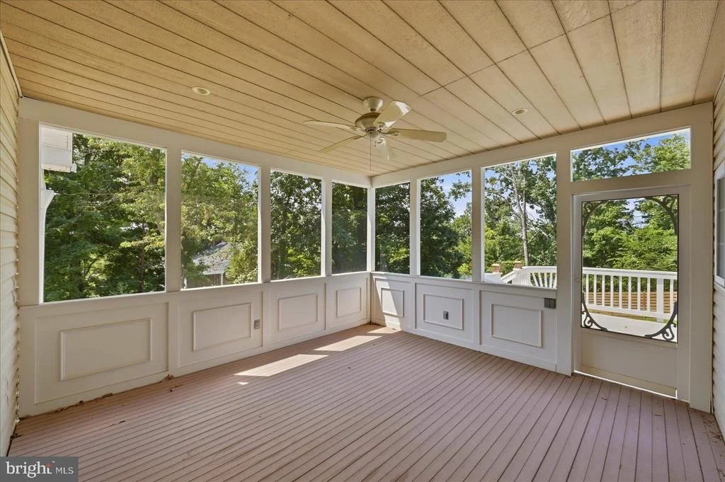 Photo of 45539 LAKESIDE DRIVE