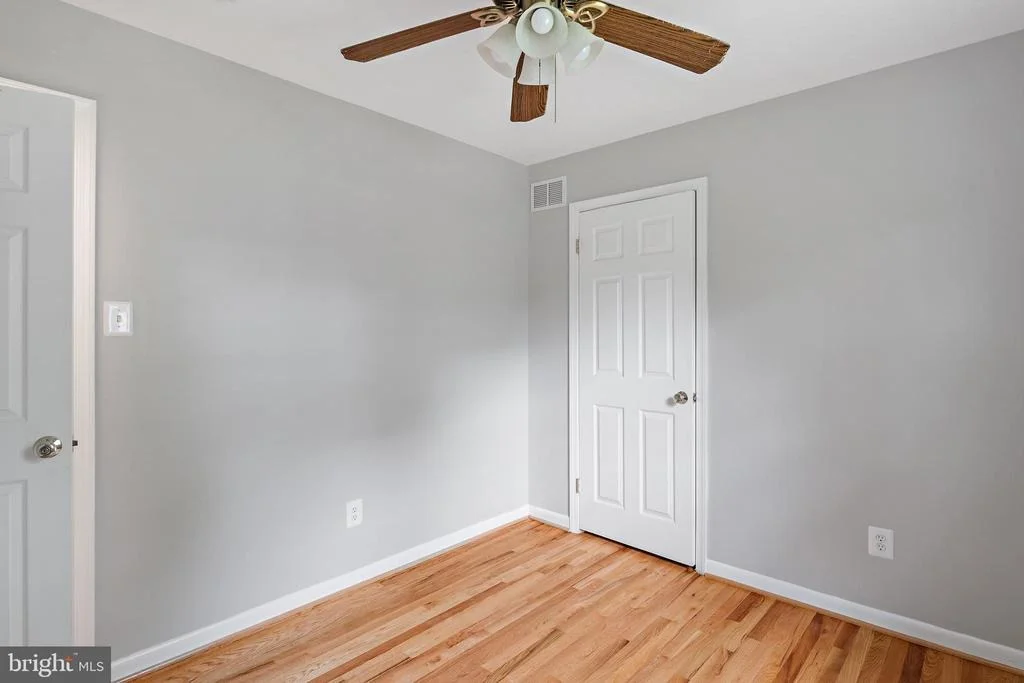 Photo of 970 HIGHPOINT DRIVE