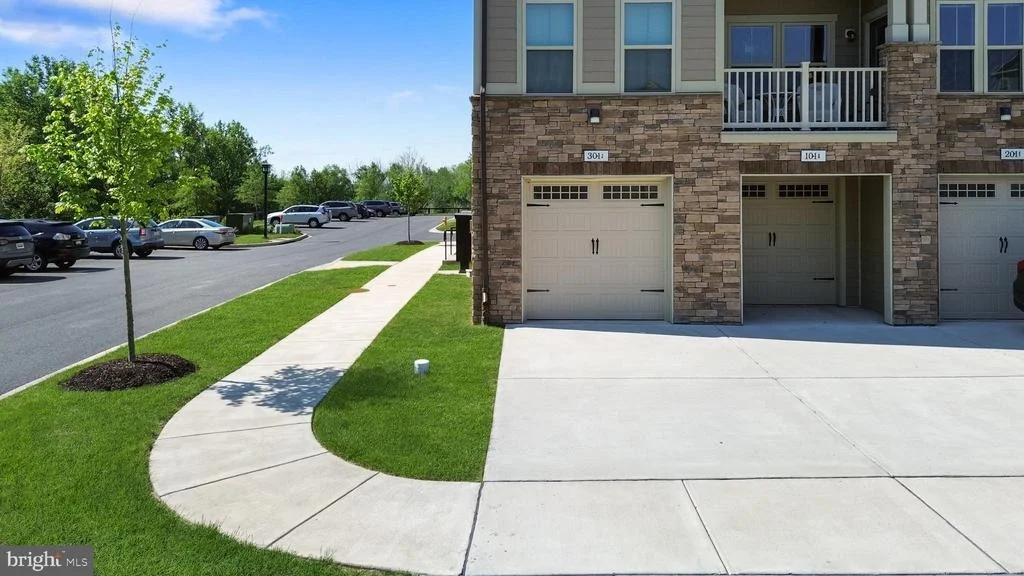 Photo of Unit 301 at 3282 PINE NEEDLE CIRCLE