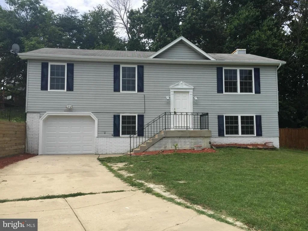 Photo of 8801 TEMPLE HILL ROAD