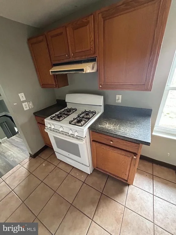 Photo of 1137 MONROE CIRCLE