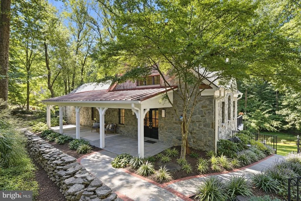 Photo of 8210 KINGSGATE ROAD