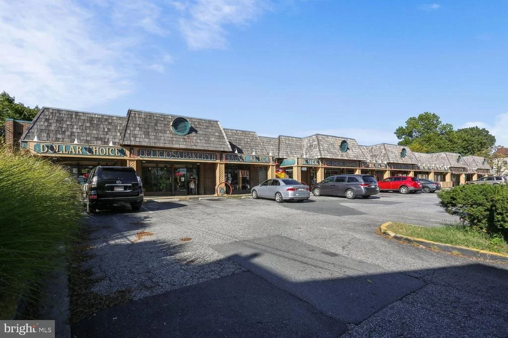 Photo of 205 TULIP DRIVE
