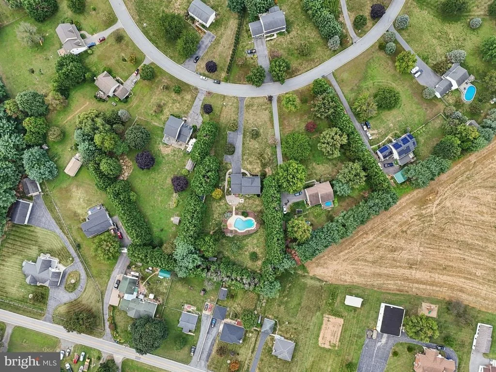 Photo of 2659 LESLIE ROAD
